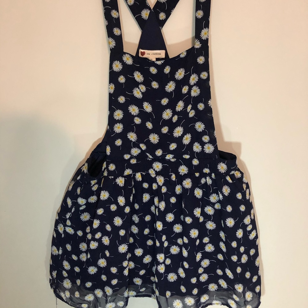 One Clothing Size Medium